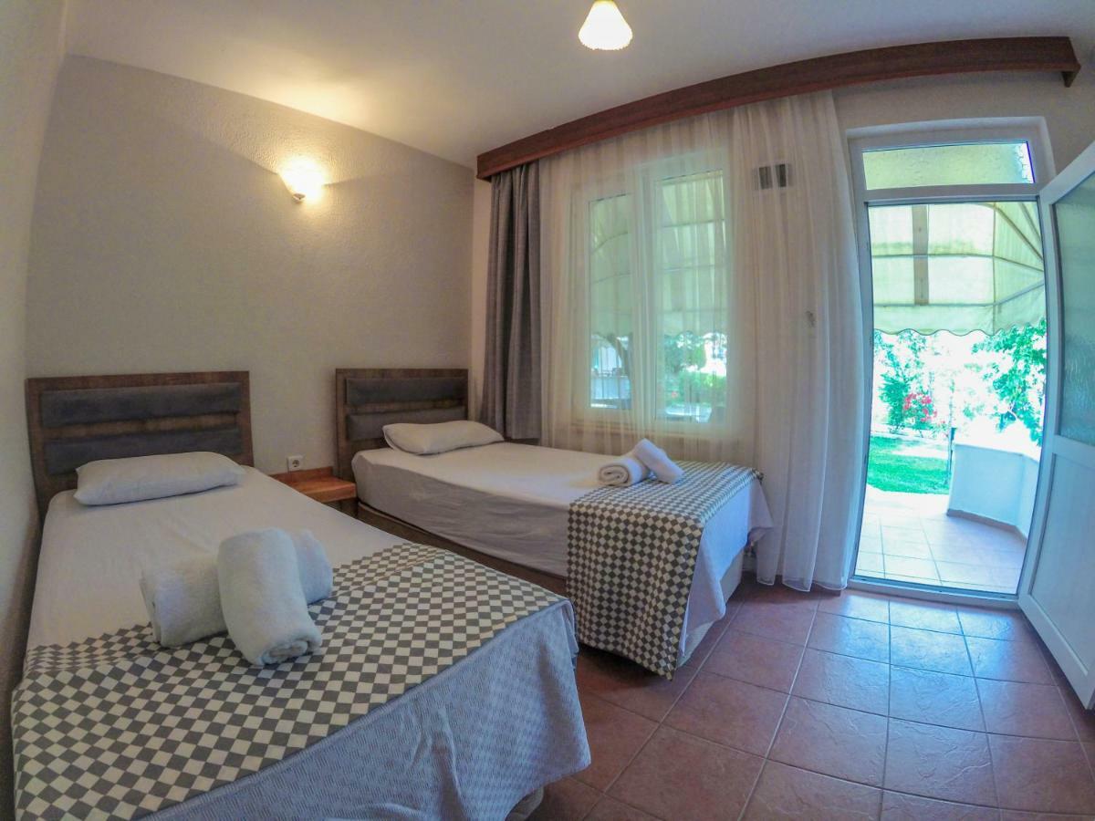 Ergul Motel Küçükkuyu Ngoại thất bức ảnh