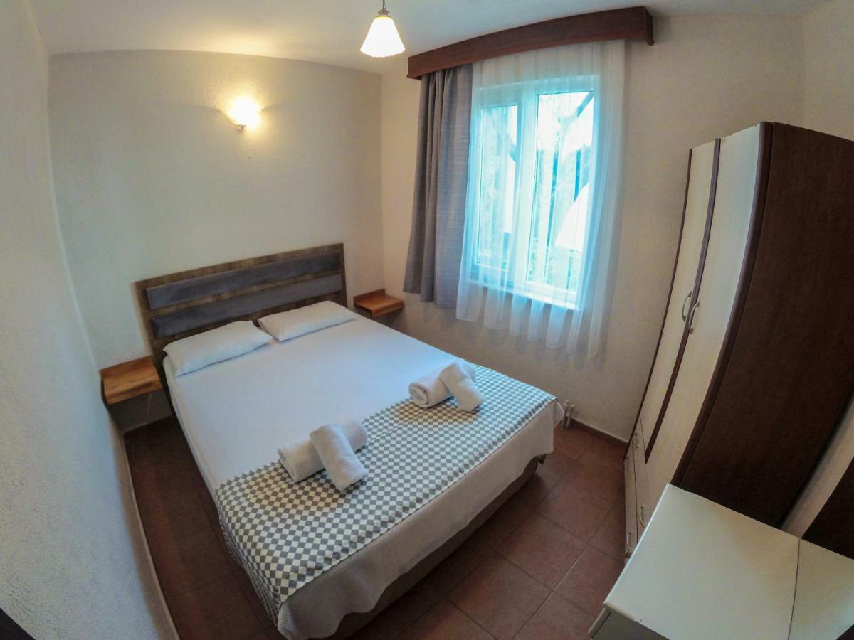 Ergul Motel Küçükkuyu Ngoại thất bức ảnh