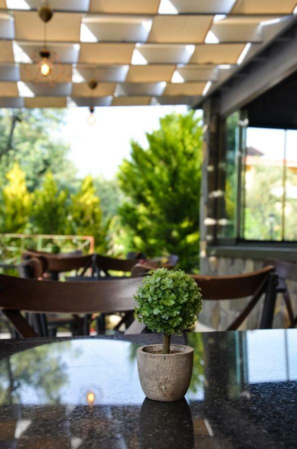 Ergul Motel Küçükkuyu Ngoại thất bức ảnh