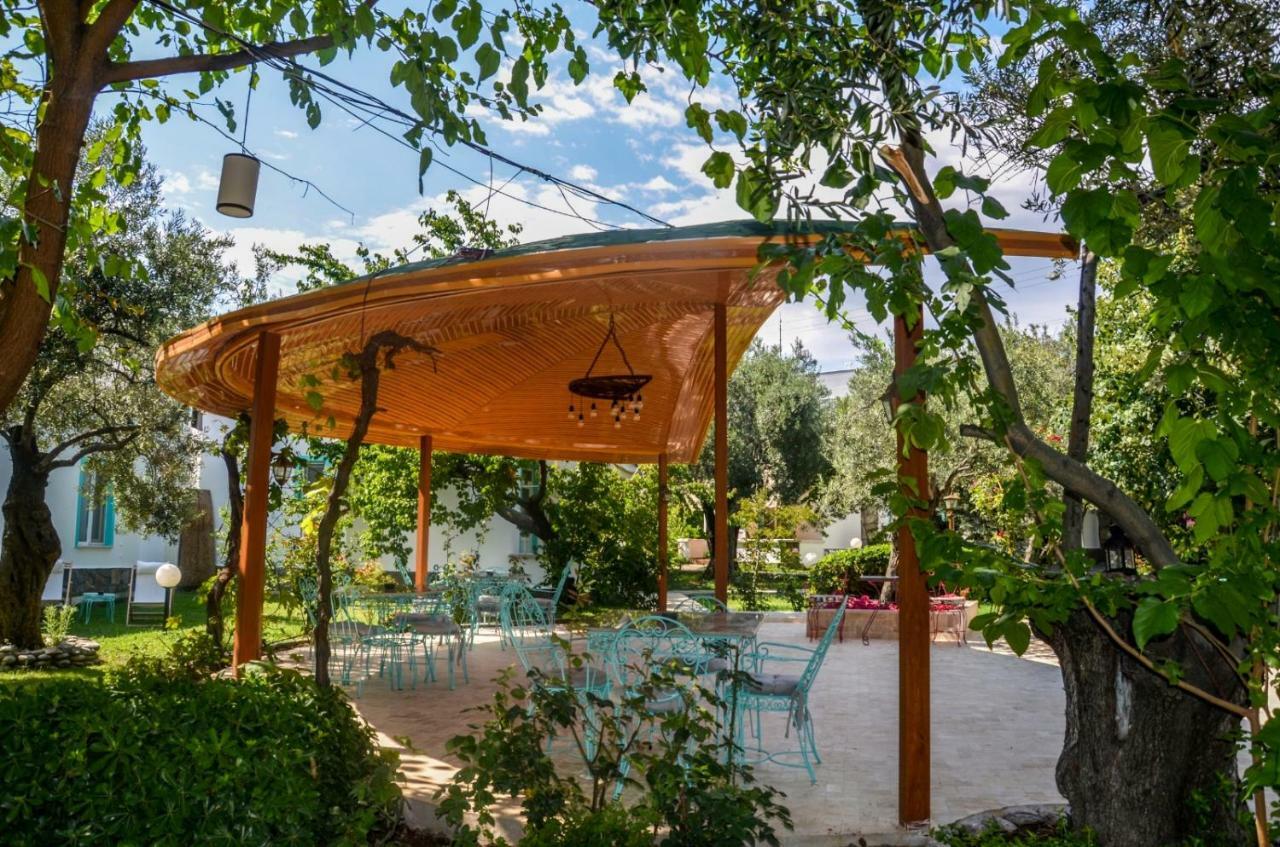 Ergul Motel Küçükkuyu Ngoại thất bức ảnh